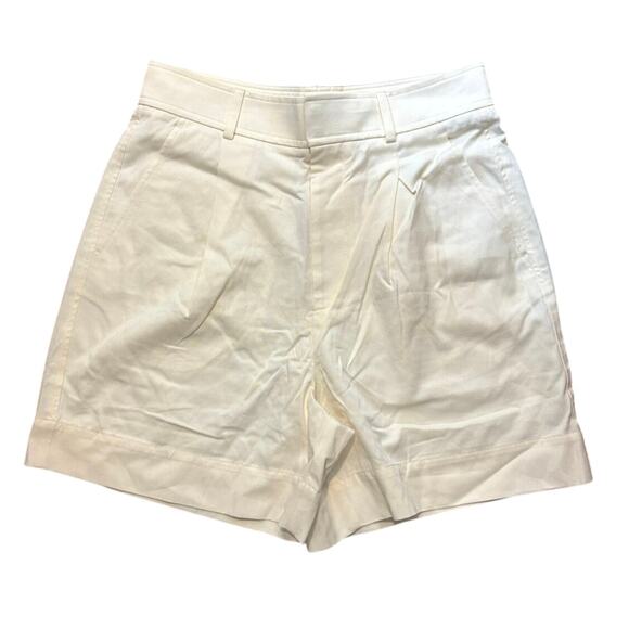 NWOT Everlane The Draper Short In Buttersmooth Bone Size 6 - Picture 2 of 6
